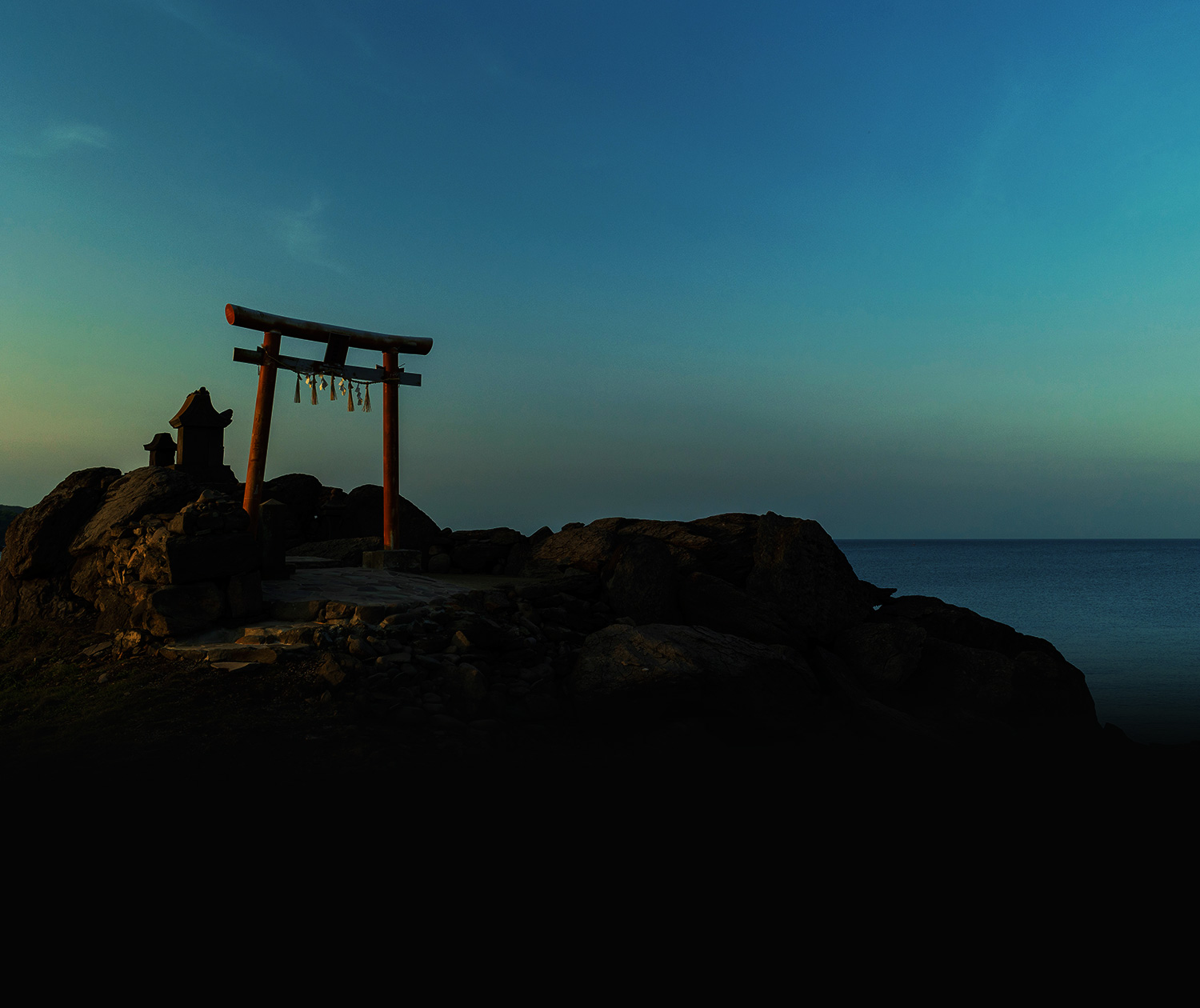 龍蛇神社